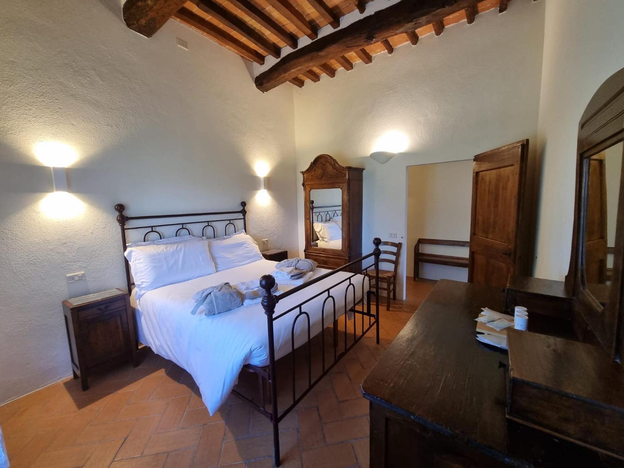 Agriturismo Le Sorbelle D'Orcia Con Piscina Pienza Exterior foto